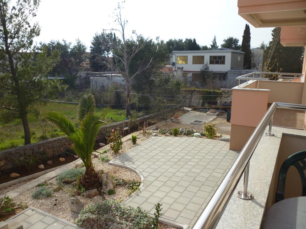 Apartman Branka Starigrad Paklenica Esterno foto